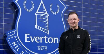 Trophy-winning manager promises to get Everton 'back where they belong'