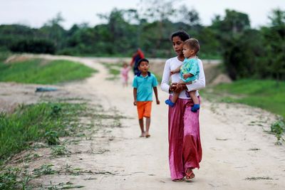 Venezuelan refugee women face increasing violence in Colombia, Peru -Amnesty