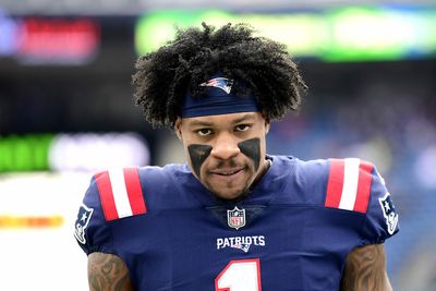 Patriots trade WR N’Keal Harry to Bears for 7th-round pick
