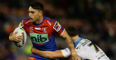 Hoy keen to stay in NRL but Super League move on the cards