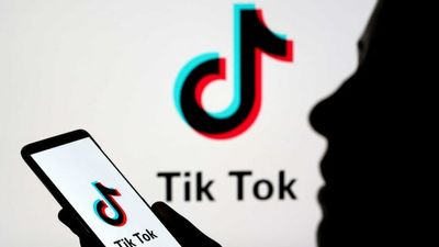 TikTok admits Australian data can be accessed in China, prompting warnings app may be compromised