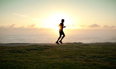 If you want to be healthy in Australia today, be born to rich parents