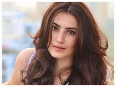 Shivaleeka Oberoi says she is all out there for love: My ideal man would be someone who balances out my energy - Exclusive
