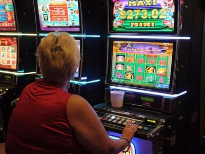 NSW clubs could ban problem gamblers