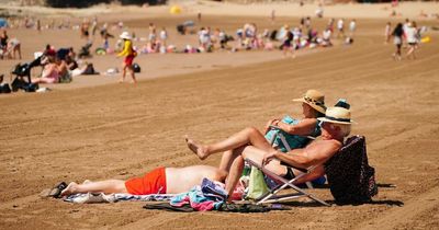 Amber weather warning updated again as 'extreme heat' hits parts of the UK