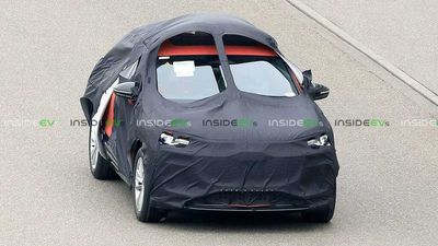 First Audi Q6 E-Tron Sportback Spy Shots Show Its More Dramatic Roof