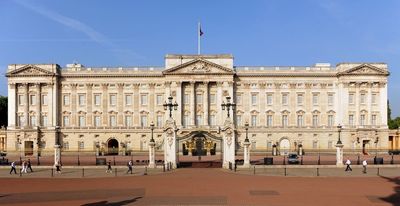 Man, 33, ‘scaled fence at Buckingham Palace days after being arrested there’