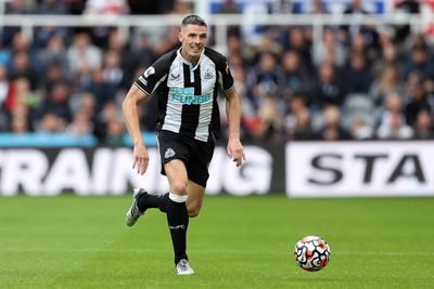 Sheffield United take Newcastle’s Ciaran Clark on a season-long loan