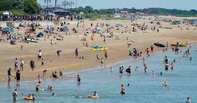 Exact date Ireland ‘mini-heatwave’ could peak at 32C as Met Eireann weather warning possible