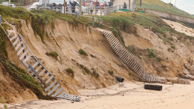 Fkd Weather Is Causing A Sydney Beach To Erode Into Oblivion Thanks For That, Climate Change