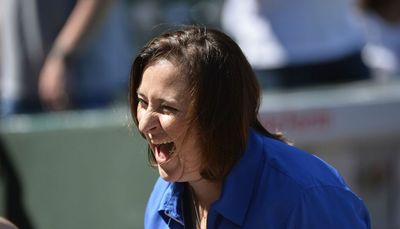 Sky in preliminary talks with Cubs co-owner Laura Ricketts and others about investing in franchise