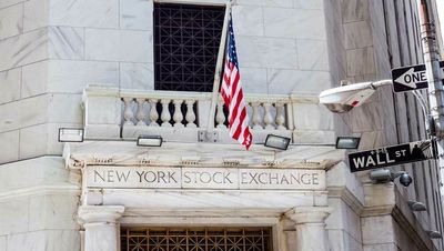 Stock Market Near Day's Highs As Rebound Holds; Nasdaq, S&P Higher