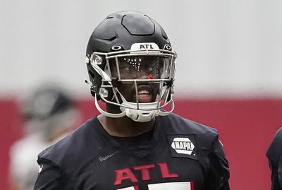 Falcons sign second-round pick Arnold Ebiketie