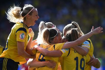 Hanna Bennison strikes to give Sweden crucial Euro 2022 victory over Switzerland