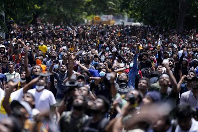 Protesters storm Sri Lankan PM’s office after president flees