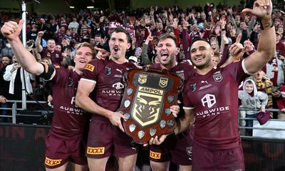 Queensland outlook bright after NSW plot own downfall in wild State of Origin decider