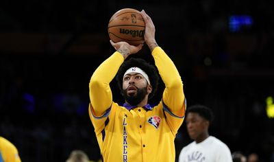 Lakers GM Rob Pelinka praises offseason work Anthony Davis is doing