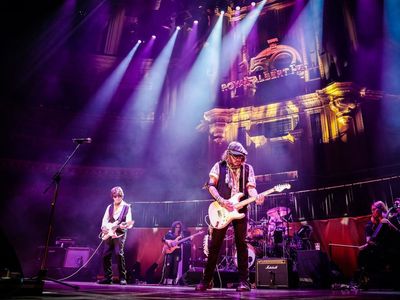 Jeff Beck and Johnny Depp review, 18: Facile Hollywood back-slappery