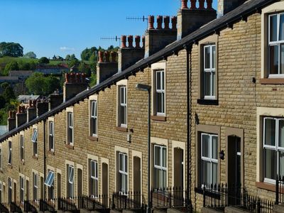 Cost-of-living crisis: North-south divide widening as inflation 30% higher in poorer areas