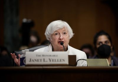 Yellen says Russian officials have no place at G20 meeting
