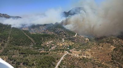 Thousands Evacuated as Firefighters Tackle Blazes in Southwest Turkey