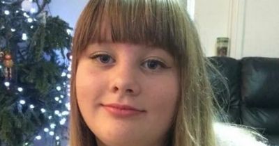 Welsh teenager on the brink of going blind and no one knows why