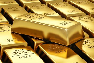 Bullion Market: Gold drops Rs 163 per 10gm; silver dips Rs 195 per kg