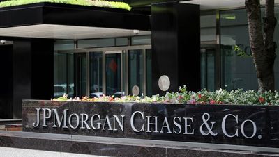 JPMorgan, Morgan Stanley Miss Wall Street Estimates