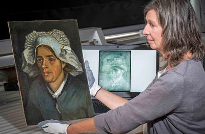Van Gogh self-portrait found hidden behind another painting