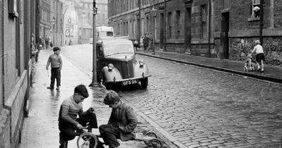 Mind-blowing Edinburgh snaps from the swinging sixties show a changing city