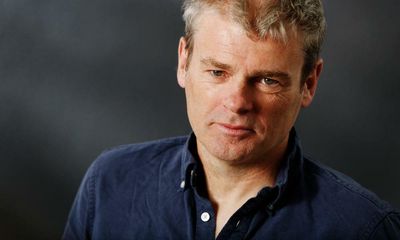 Mark Haddon pledges all future US royalties to abortion rights groups