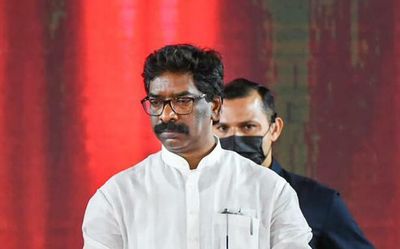 EC defers hearing of office of profit case against Jharkhand CM Hemant Soren after BJP seeks more time