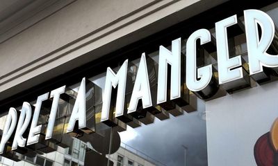 Pret a Manger CEO handed near-£4m bonus in year staff pay was cut