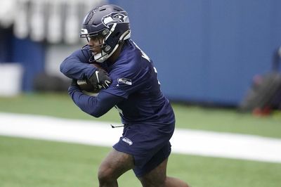 Seahawks RB Ken Walker III is a top rookie to target in fantasy drafts