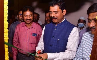 Collector inaugurates I&PR office in city