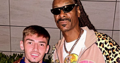 Scotland and Chelsea star Billy Gilmour meets rap legend Snoop Dogg