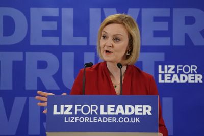 Tory leadership: Truss gains right-wing votes as Sunak and Mordaunt are on top