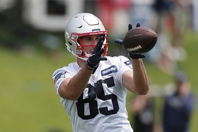 Patriots’ Hunter Henry finishes in top 10 of ESPN’s TE rankings