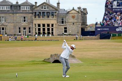 Cameron Young, Rory McIlroy get better of Old Course, take up residence atop yellow leaderboards in 150th Open Championship