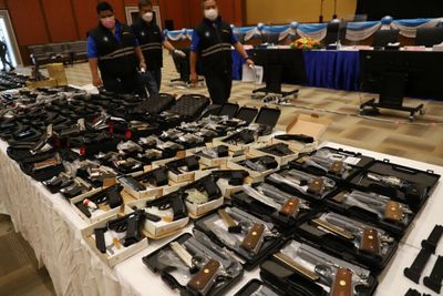 Police seize 2,100 guns
