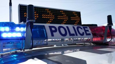 SA Police say man assaulted and forced into car at Smithfield Plains, in Adelaide's north