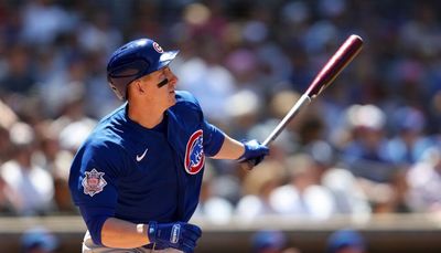 Cubs activate Frank Schwindel, put Andrelton Simmons on IL