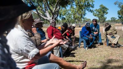 Pastoralists and traditional owners meet NT environment minister over water security fears