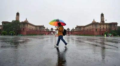 Delhi Weather: IMD predicts light rain in the day