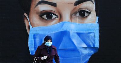 UK Covid-19 infections jump 800,000 in week