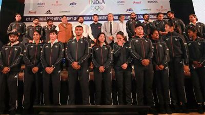 Indian athletes to stay at five different 'Villages' during CWG, cricketers to be put up separately