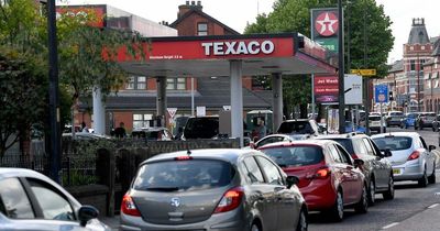 Petrol station slashes prices in bid to have UK's cheapest fuel with huge queues