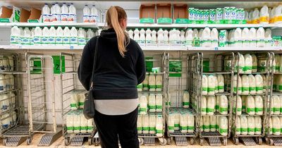 Supermarket issues important message to all customers who buy milk