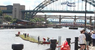 Chicago-inspired 'Great Geordie Reef' launched on River Tyne in green 'world first'