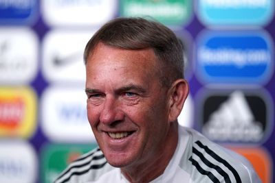 Kenny Shiels: It would be a massive failure if England do not win Euro 2022